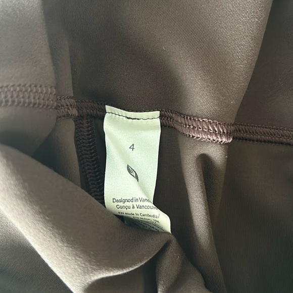 Align™ High-Rise Pant 23” In Espresso - Picture 7 of 9